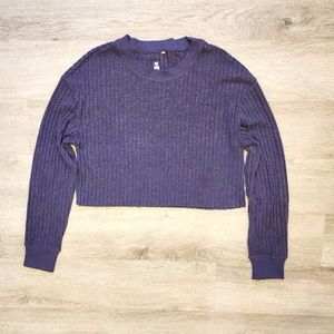 Me to We Women's Ribbed Crew Neck Long Sleeve Pullover Cropped Sweater Medium M